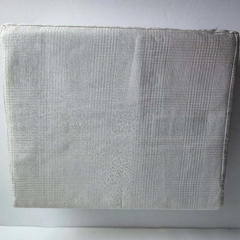 Ralph Lauren Platinum Jaquard Full/Queen Duvet Cover